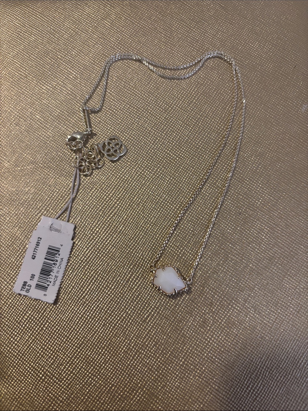 Kendra Scott gold Tess necklace